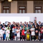 “Inicia una etapa distinta del futbol mexicano”: Sheinbaum y FMF presentan Estrategia Nacional de Formación