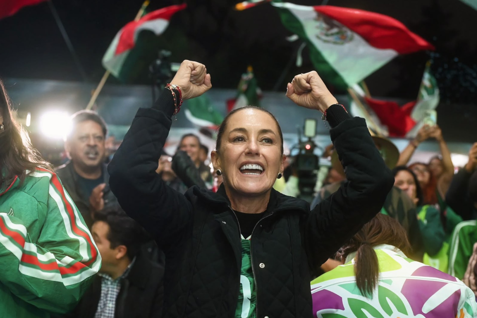 Jugaron con el corazón, nos dieron una alegría inolvidable: Sheinbaum celebra pase de México a 8vos del Mundial