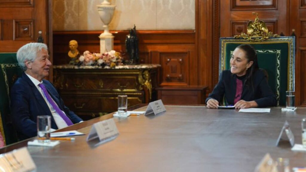 Sheinbaum recibe a director de J.P. Morgan para hablar sobre México y Norteamérica
