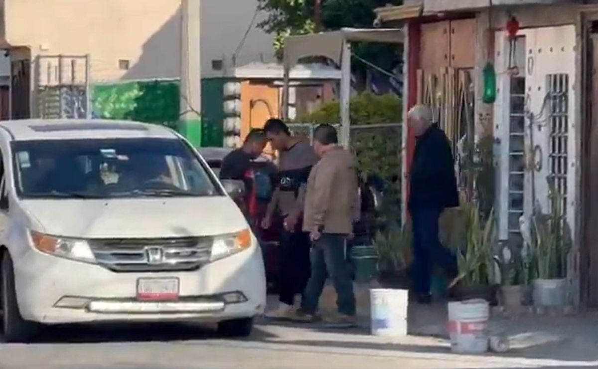 Toma de rehenes en Tecámac: hombre armado sale de la casa tras 24 horas