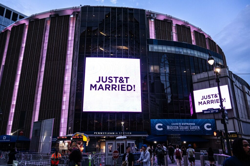 Taylor Swift y Travis Kelce, una 'boda del año' privada y personal en mitad de Nueva York - 2aa3e69640c6bff4678b90e163362b9478856d7fw-1024x683