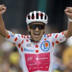 Isaac del Toro acaricia el podio del Tour de Francia 2026 tras superar la etapa reina
