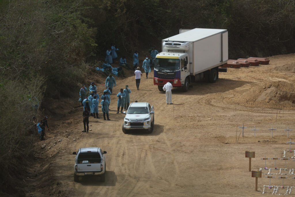 Crematorios y morgues de Venezuela funcionan 24 horas al día después de los terremotos