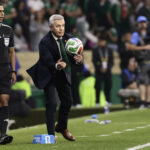 “Era lo mejor”: Aguirre justifica lluvia de centros al final del partido contra Inglaterra
