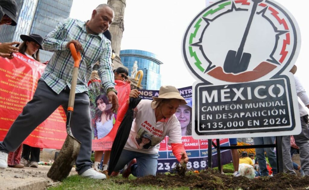 Investigan el retiro de un antimonumento de personas desaparecidas en CDMX