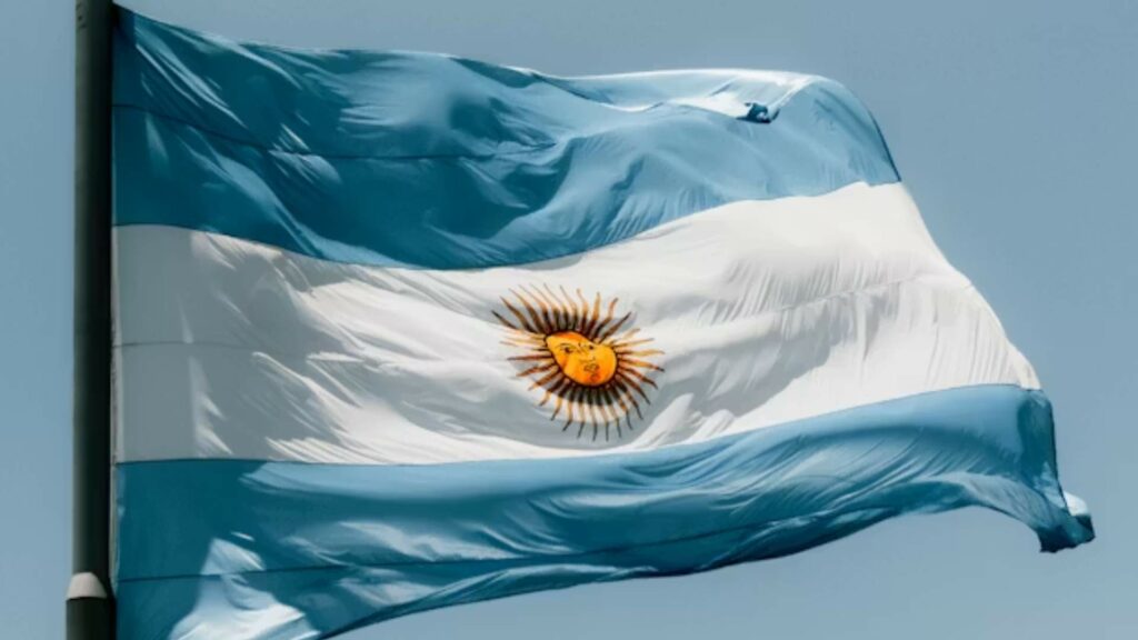 Argentina protesta al Reino Unido por un buque británico en aguas argentinas