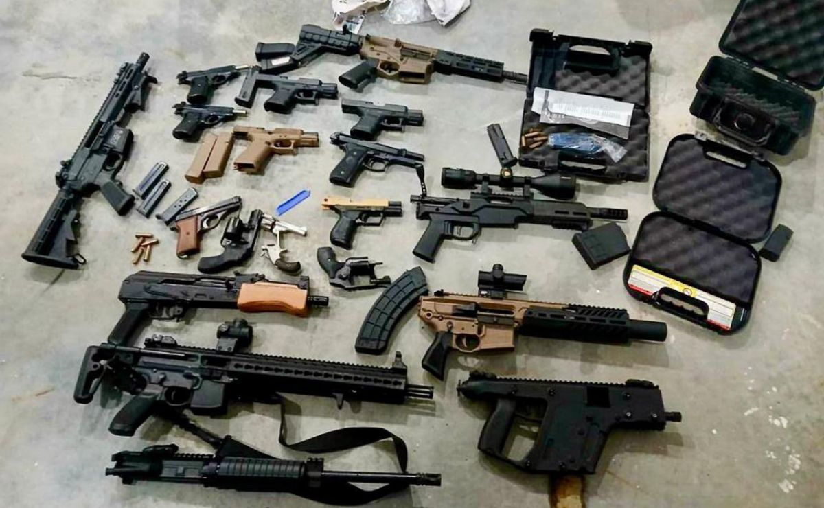 EE.UU. decomisa 138 armas de fuego que serían traficadas a México EE.UU. decomisa 138 armas de fuego que serían traficadas a México