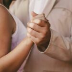 Bailar este género reduce los síntomas depresivos en jóvenes adultos