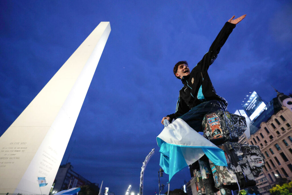Videos: Miles ganan las calles en Argentina para festejar el pase a la final del Mundial 2026