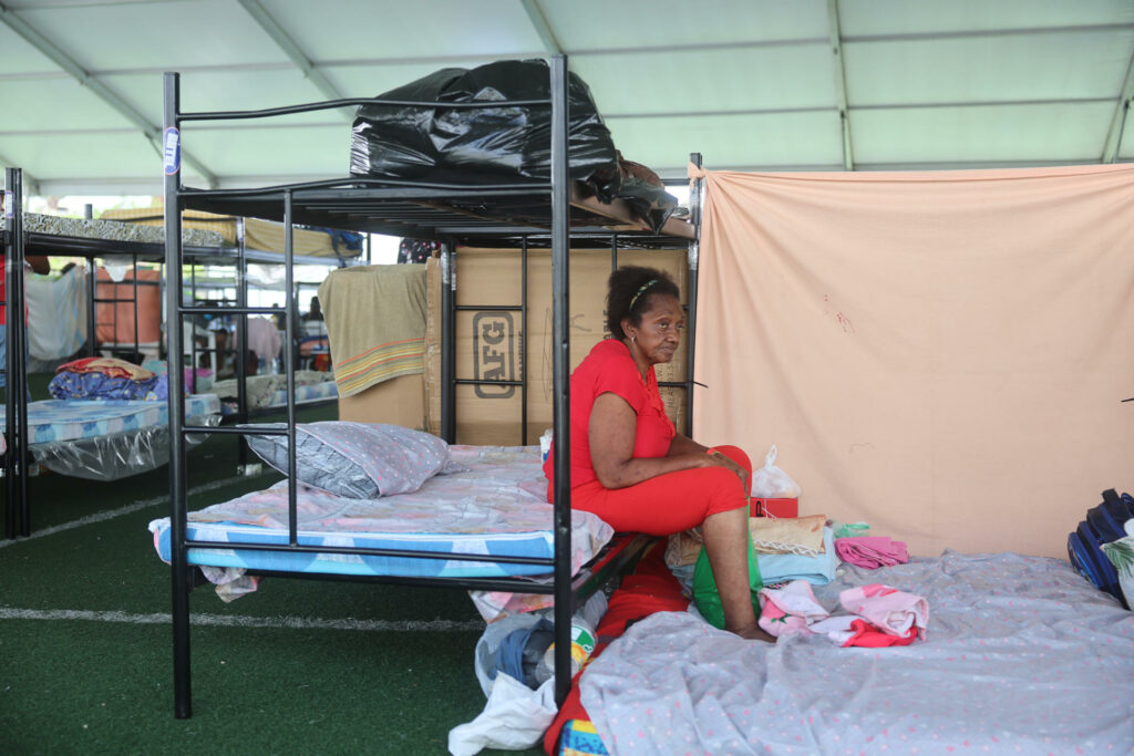 “No quiero morir en un refugio”, la incertidumbre de afectados por terremoto en Venezuela