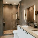 El baño: el espacio más peligroso del hogar para los adultos mayores en México