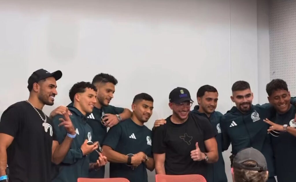 ¿Cuánto costaron los relojes que regaló el “influencer” Steve Will Do It a la Selección Mexicana?