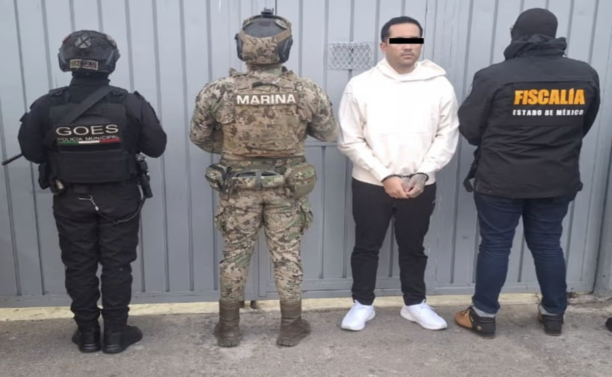 Detienen cerca del AICM a “El Ocra”, presunto líder del huachicol en Edomex Detienen cerca del AICM a “El Ocra”, presunto líder del huachicol en Edomex