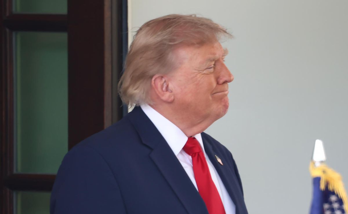 Trump rectifica y ya no cobrará un 20% a buques que transiten por Ormuz