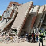 Rescatan a hombre a 8 días de los sismos en Venezuela; “es un milagro”, dicen rescatistas