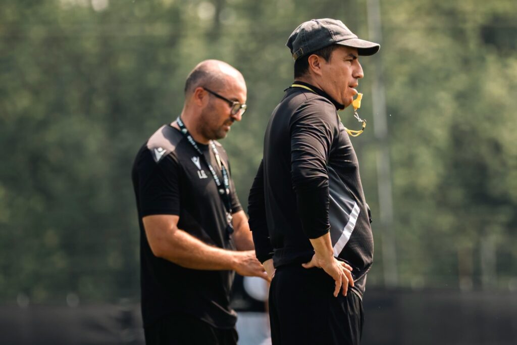 Efraín Juárez y el Győri ETO, eliminados de la Champions League