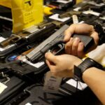 Estados Unidos quiere gente armada: demanda a California por prohibir nuevas ventas de pistolas tipo Glock