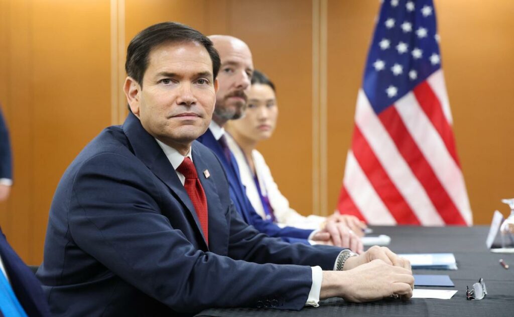 Estados Unidos restringirá visas a implicados en ciberestafas y sextorsión