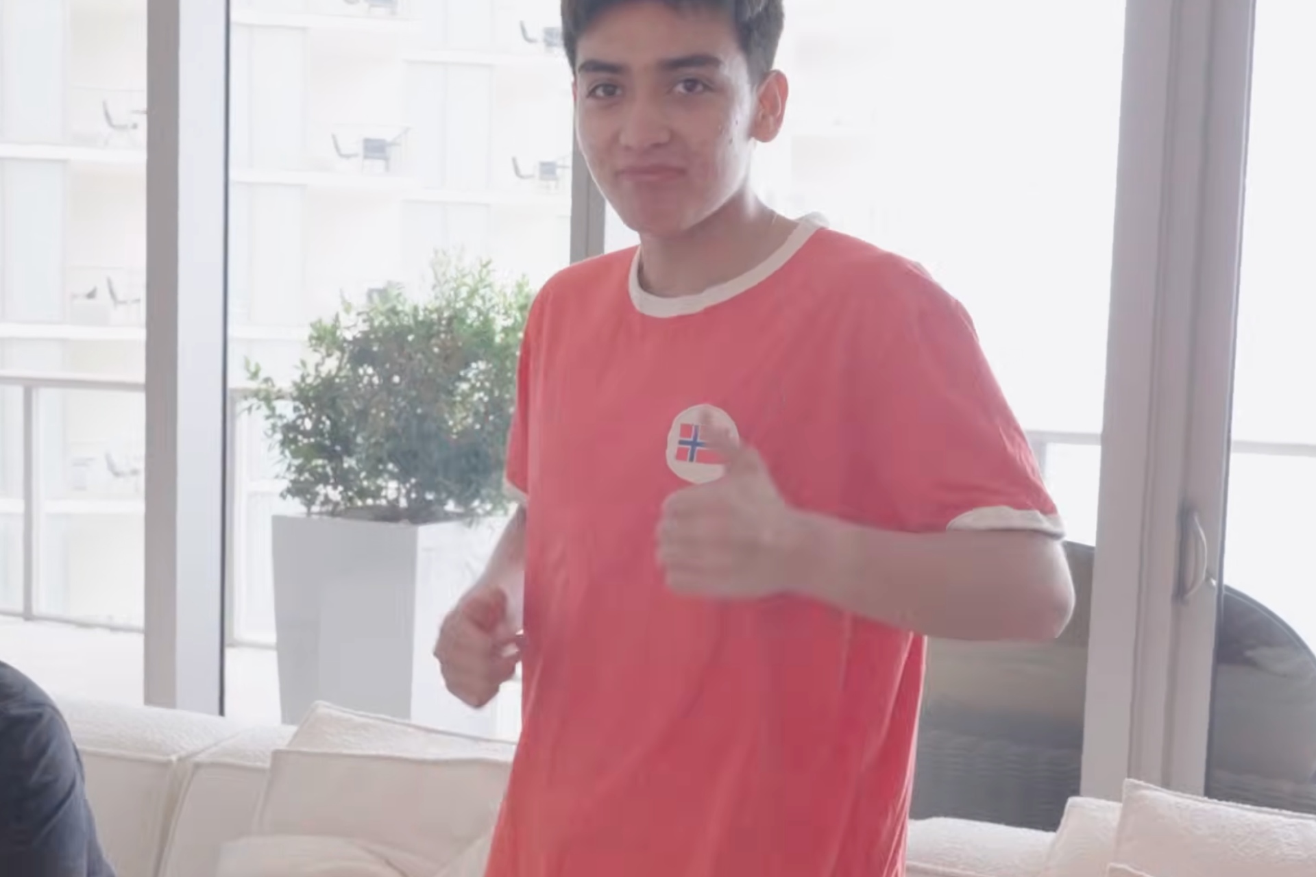 Videoblog de Haaland aclara la presencia de Gilberto Mora con la playera de Noruega Videoblog de Haaland aclara la presencia de Gilberto Mora con la playera de Noruega