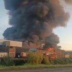 Video: Incendio consume fábrica en Morelia; otras tres empresas fueron afectadas