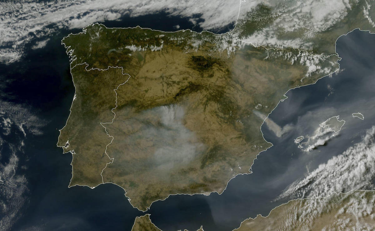 Incendios arrasan viviendas, empresas e infraestructura en España; estas son las cifras Incendios arrasan viviendas, empresas e infraestructura en España; estas son las cifras