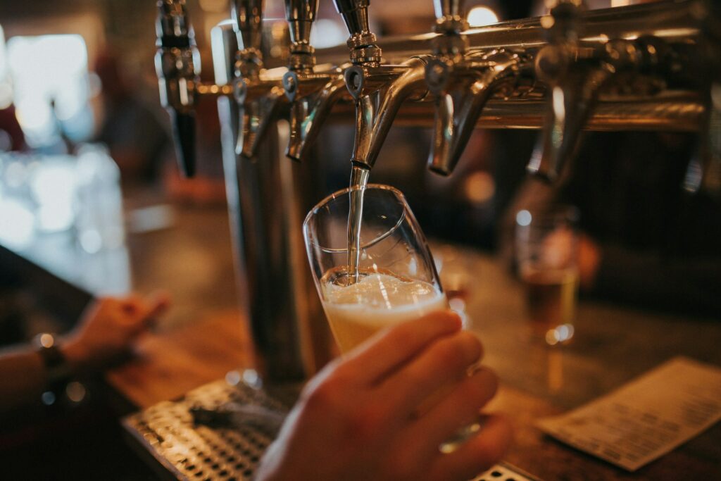 Pubs ingleses podrán abrir de madrugada para el juego ante Mexico de 8vos del Mundial 2026
