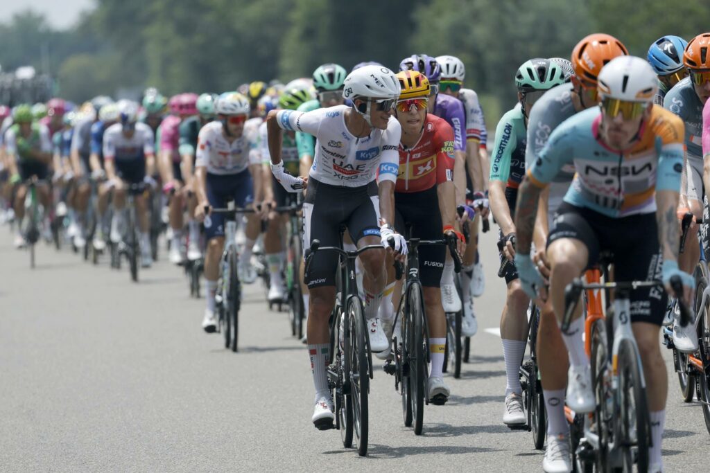 Etapa 8 del Tour de Francia 2026: Isaac del Toro, firme en la tercera posición de la clasificación