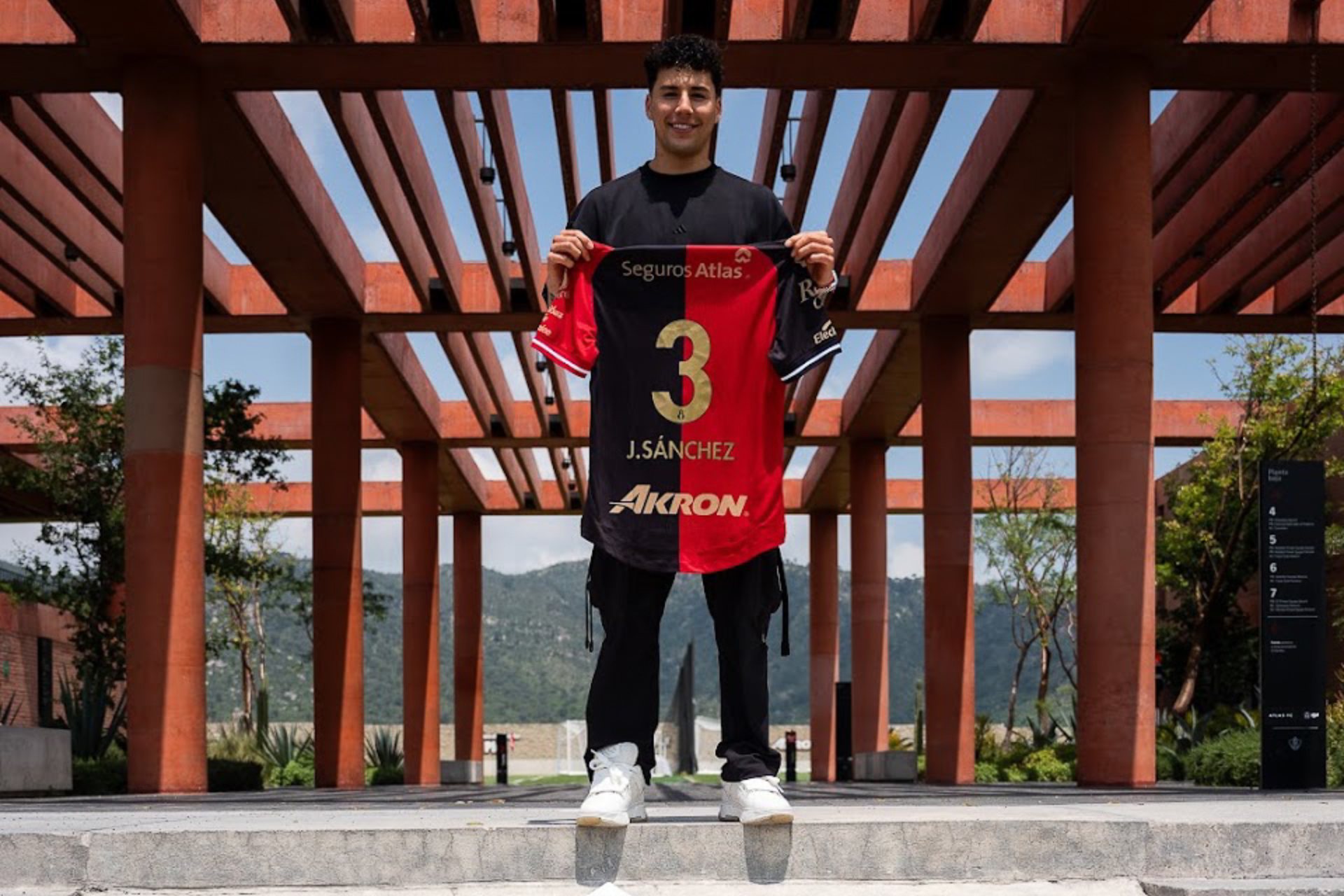 Atlas oficializa la contratación de Jorge Sánchez para el Apertura 2026