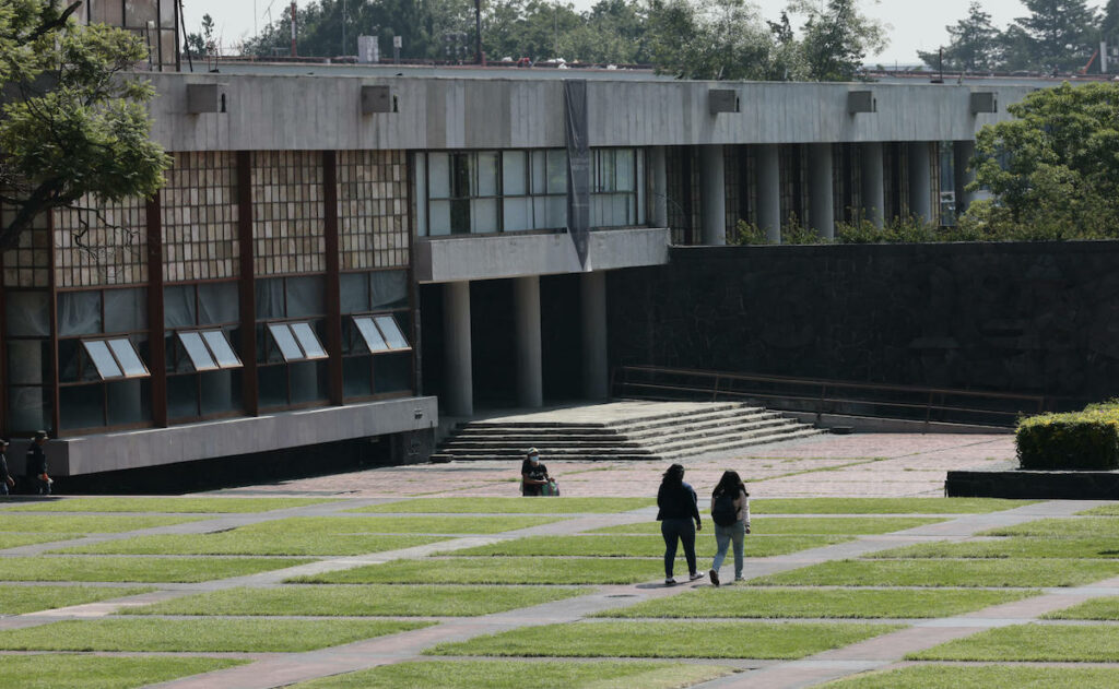 ¿Justicia o castigo? Aspirantes reaccionan al nuevo examen de la UNAM tras polémica por IA