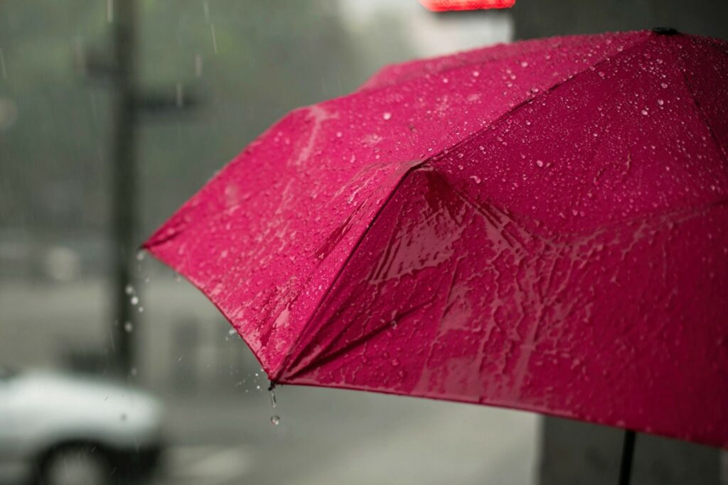 CNPC alerta por lluvias; advierte riesgos de inundación y deslizamientos