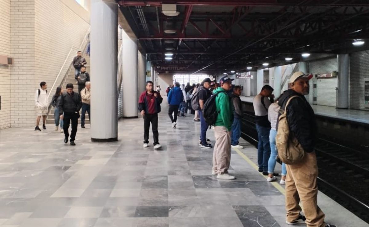 Metro CDMX reporta afluencia moderada en nueve líneas Metro CDMX reporta afluencia moderada en nueve líneas