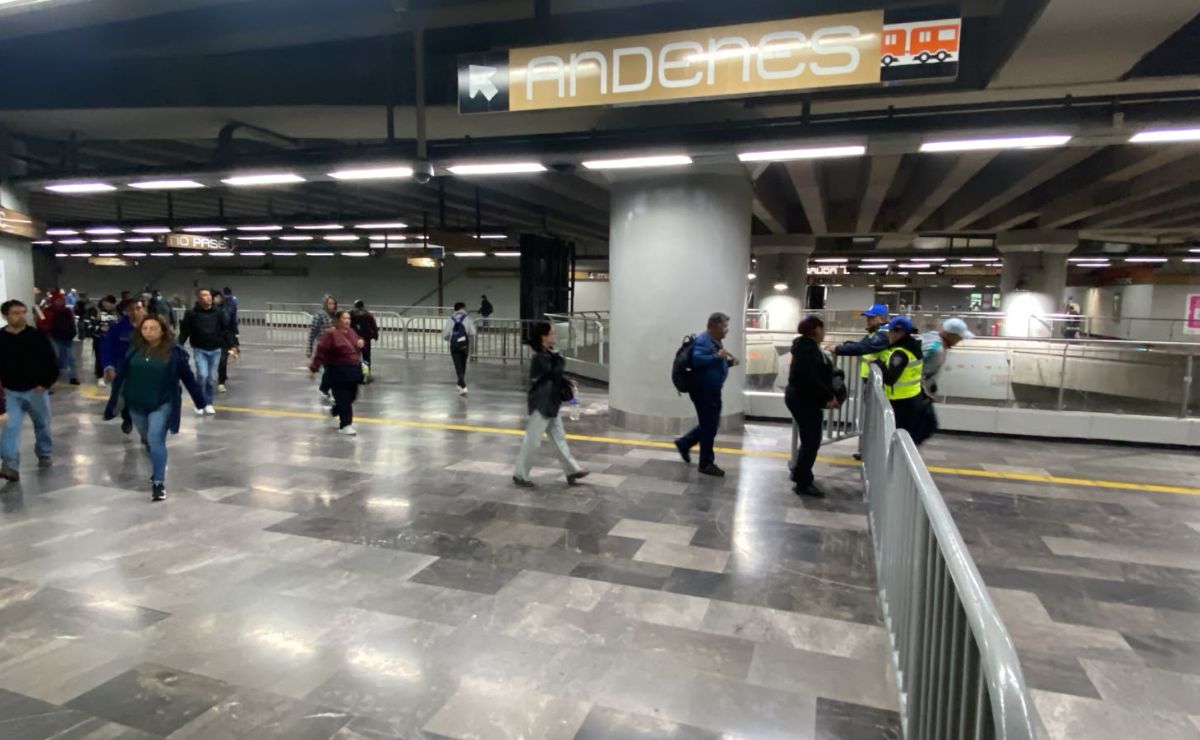 Metro CDMX presume circulación constante en 8 líneas; usuarios lo niegan