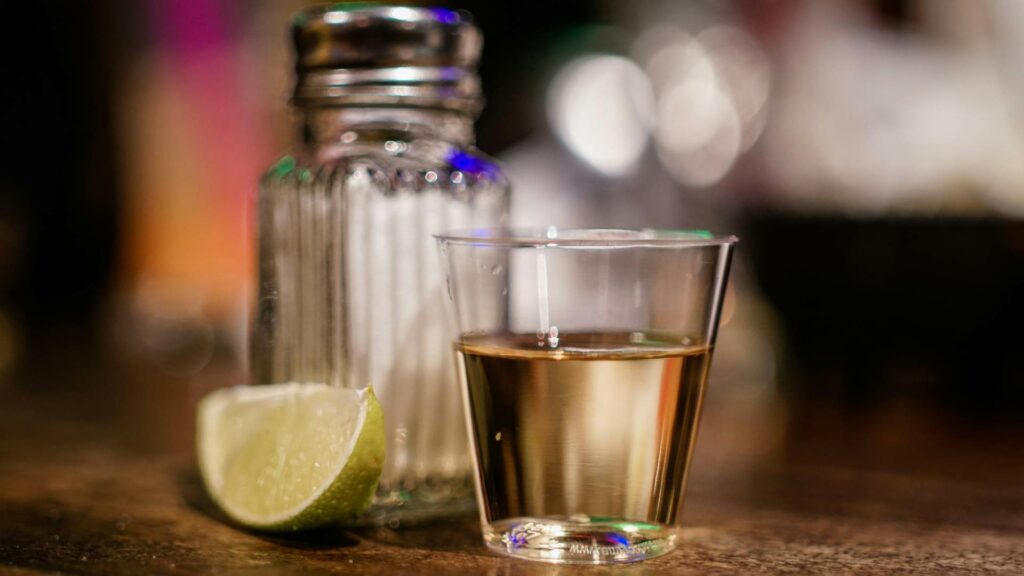 México produce 302 millones de litros de tequila y busca nuevos mercados en otros países