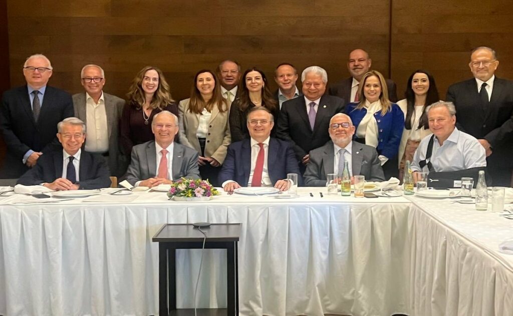 México y empresarios perfilan postura común para tercera ronda de conversaciones del T-MEC