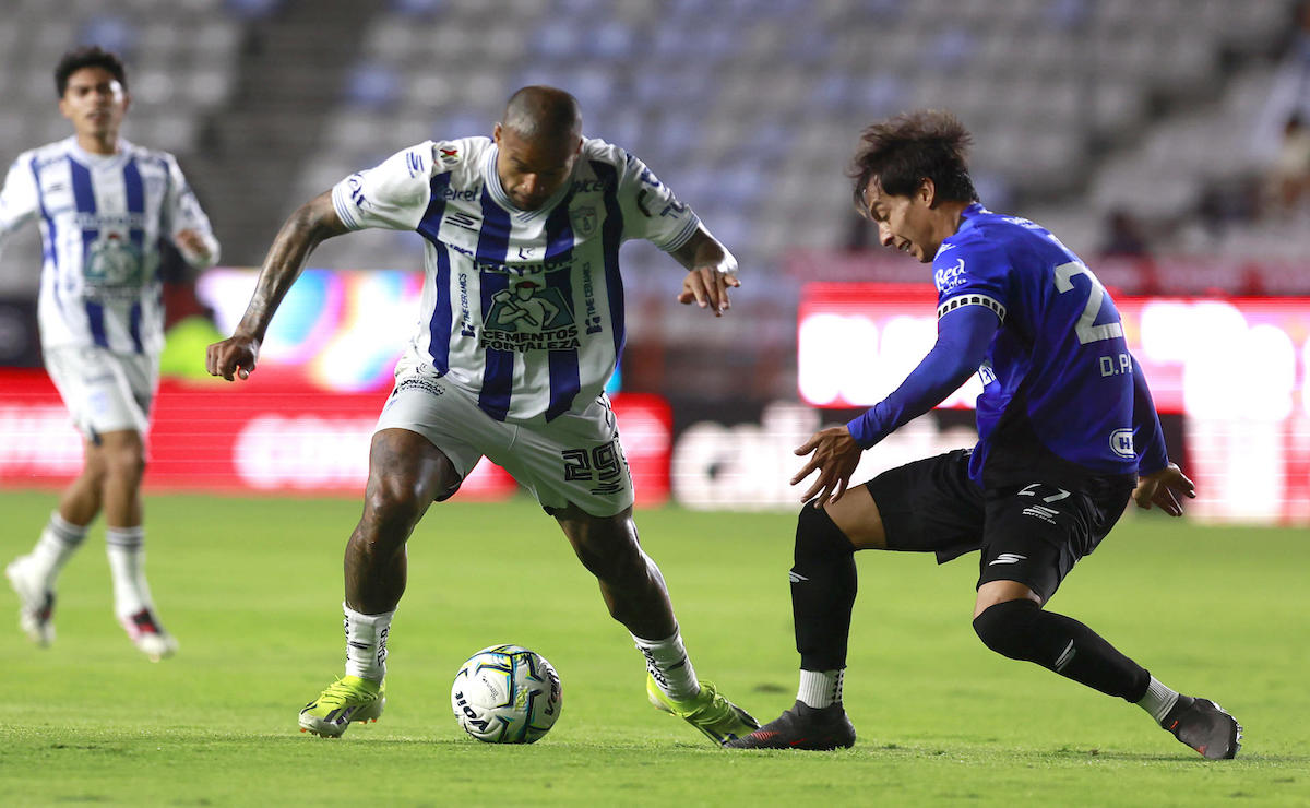 Liga MX: noche de remontadas con la fuerza de los Rayos y la garra de los Gallos Liga MX: noche de remontadas con la fuerza de los Rayos y la garra de los Gallos