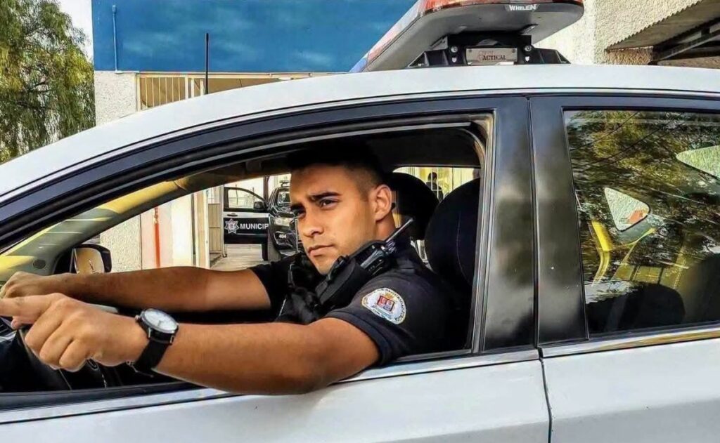 “Ya estoy descansando”: joven policía se arroja de distribuidor vial en Guanajuato