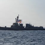 EEUU ataca objetivos militares iraníes; busca debilitar su amenaza en el estrecho de Ormuz
