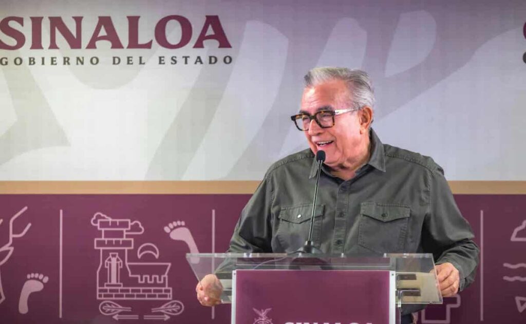 Rocha Moya asegura que permanece en Culiacán y niega estar bajo protección federal
