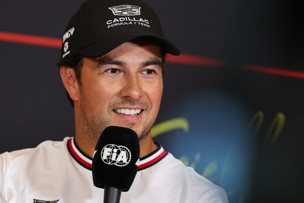 “La copa no volverá a Inglaterra”: ‘Checo’ Pérez enciende a los aficionados británicos