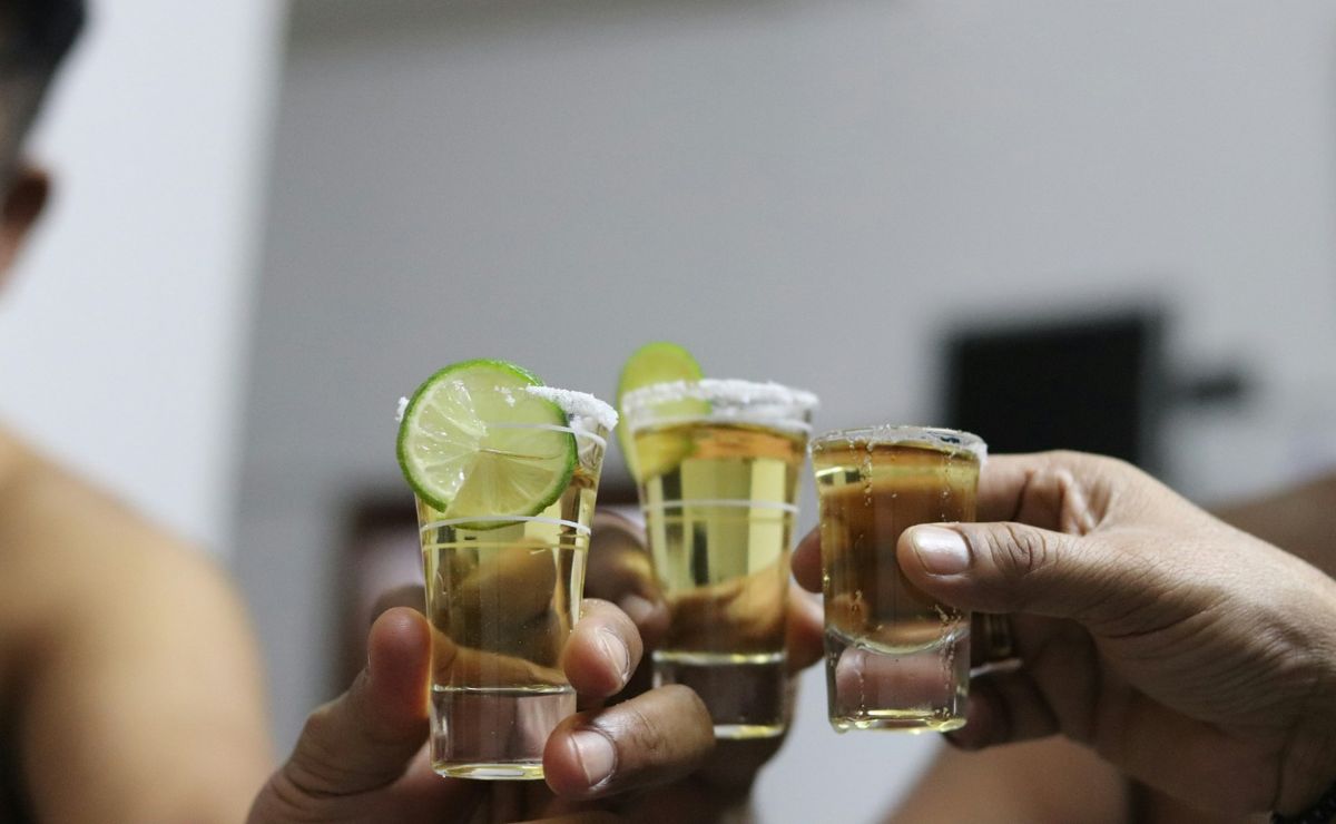 Alertan por falsificación y adulteración de tequila vendido en línea