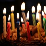 Una asociación celebra cumpleaños comunitario para niños en situación de calle
