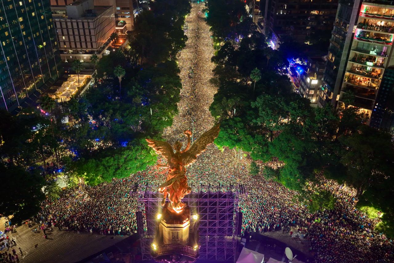 Un millón de personas celebran en CDMX el triunfo de México vs Ecuador