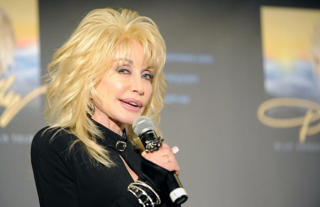 Dolly Parton murió tras una “breve batalla contra el cáncer”