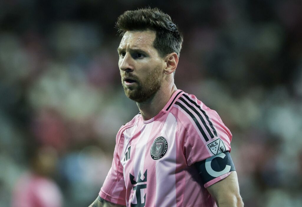La MLS multa a Messi por su altercado con un jugador del Philadelphia Union
