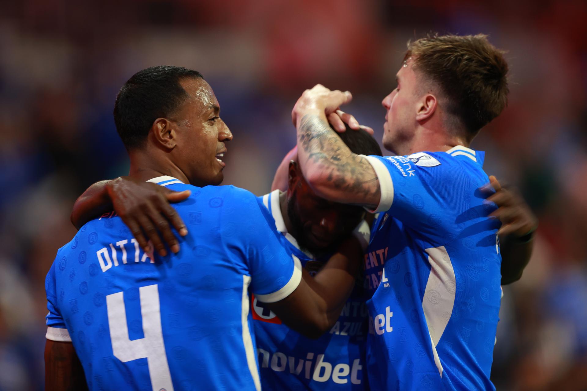 Cruz Azul vuelve a la senda del triunfo 
