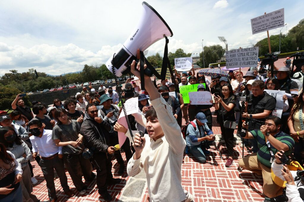 "Merezco mi lugar": aspirantes a licenciatura piden claridad en el acceso a la UNAM - a39ff409972a14b03b9370dbad691dc647a57c5aw-1024x683