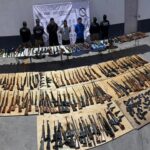 Interceptan arsenal de 210 armas procedente de Texas para grupos criminales