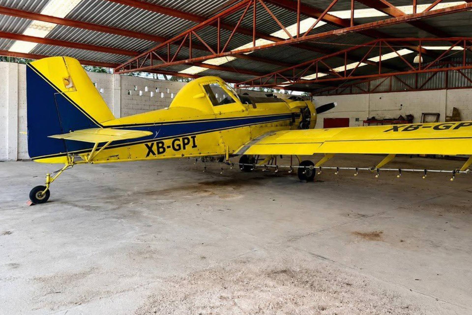 Aseguran avión, ‘huachicol’ y armas en rancho de Campeche