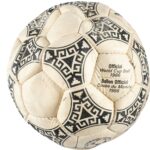 ¿En cuánto se subastó el balón de la ‘Mano de Dios’ de Maradona?