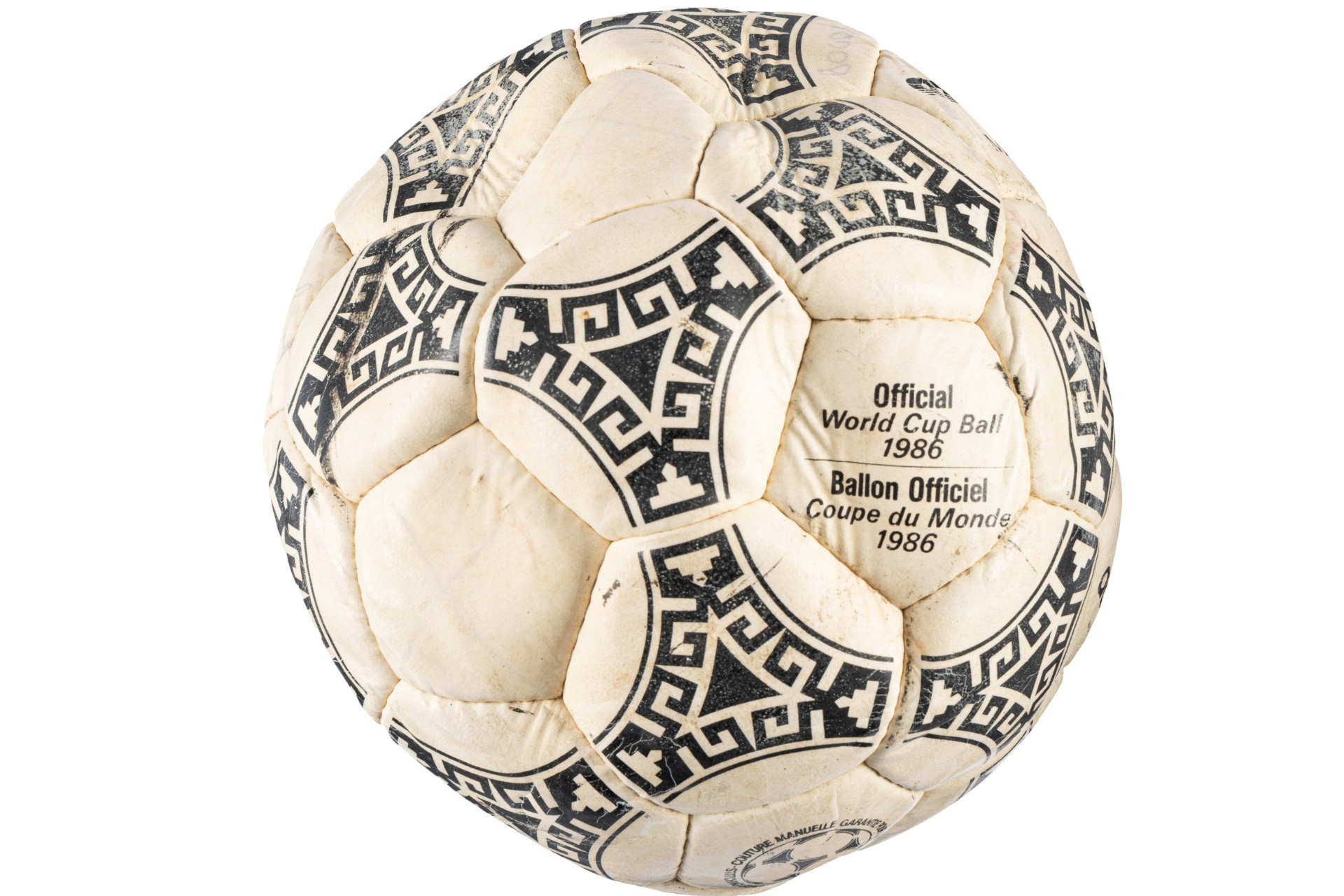 ¿En cuánto se subastó el balón de la ‘Mano de Dios’ de Maradona? ¿En cuánto se subastó el balón de la ‘Mano de Dios’ de Maradona?